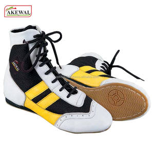 Chaussures de boxe AKEWAL sur mesure, différentes couleurs, cuir véritable et mesh, lacets, adhérence par tous les temps pour l'entraînement MMA/Kickboxing - Product Image 2