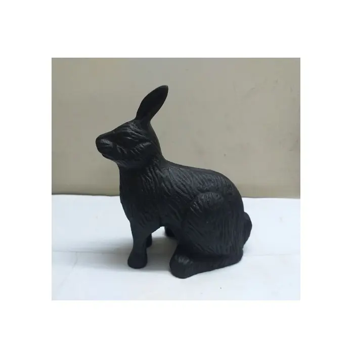 Винтажная статуя кролика скульптура кролика ручной работы маленький черный кролик декоративная оптовая продажа Стильная современная элегантная индивидуальная фигура