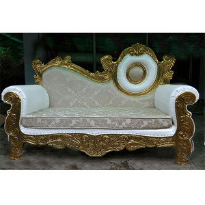 Sofá de boda de estilo italiano Sofá italiano de lujo elegante para escenario de recepción de boda para tema indio EE. UU. - Product Image 1