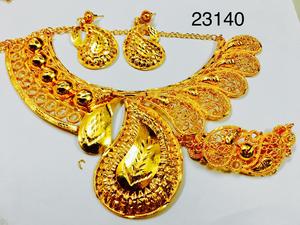 Amazon Best Seller 18K Chapado en oro Estilo vintage Pulseras de moda para mujer Cadenas de latón de perlas Fabricado India Bodas a granel - Product Image 3