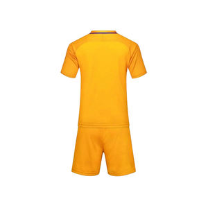 Uniforme de fútbol de poliéster personalizado de alta calidad, conjuntos sublimados coloridos - Product Image 3