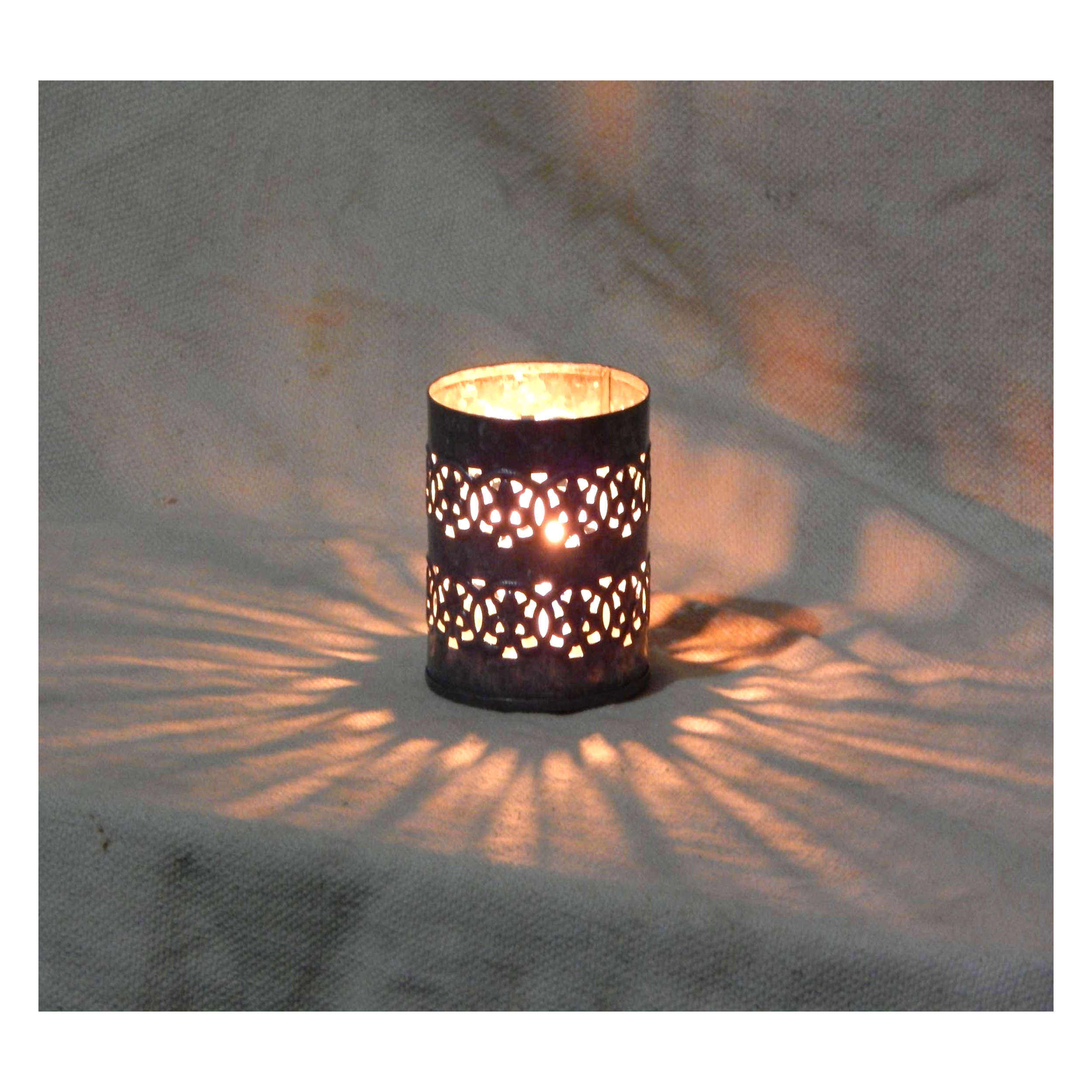 เช่นเดียวกับภาพ