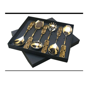 Juego de cubiertos Gold New Elegant and Uniqui Flateware con mango en relieve de hoja hecho a mano - Product Image 1