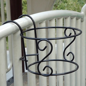 Russian Handcrafted Metal Planter Top Finishing <b>Cast</b> Aluminum Handmade Trendy Metal Plat Pot Best Selling Iron Frame - Product Image 2