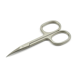 Ciseaux à cuticules professionnels RAAYIN IMPEX pour manucure et pédicure, ciseaux à ongles en acier inoxydable, pointes fines et aiguisées, pour droitiers - Product Image 3