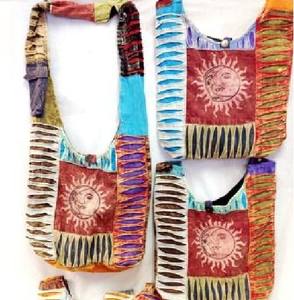 Sac fourre-tout décontracté unisexe à bandoulière multicolore design hip hop doublure en tissu de coton fermeture éclair brodé à rayures pompon fleur - Product Image 2