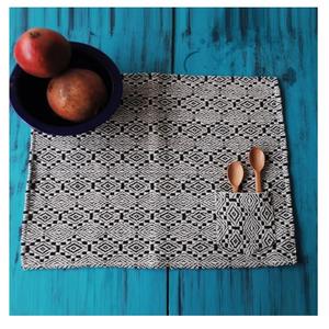 Tapis de table léger en coton biologique certifié GOTS uni marron rectangle brodé minimaliste 13x19 150 GSM - Product Image 6