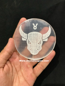 Beautiful White <b>Crystal</b> Circle Shape Selenite Plate Hand Engraved Cancer Zodiac Design Muntaha Charging Other <b>Crystal</b> <b>Crafts</b> - Product Image 5