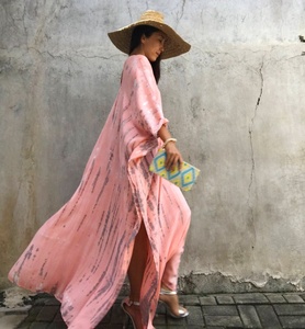 Fabricant et grossiste de vêtements pour femmes, kaftan de plage tie-dye - Product Image 3