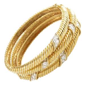 Elegant <strong>Machine</strong> <strong>Cut</strong> Gold-Plated Brass Bracelets Gold-Colored Fashion Bangles - Product Image 1
