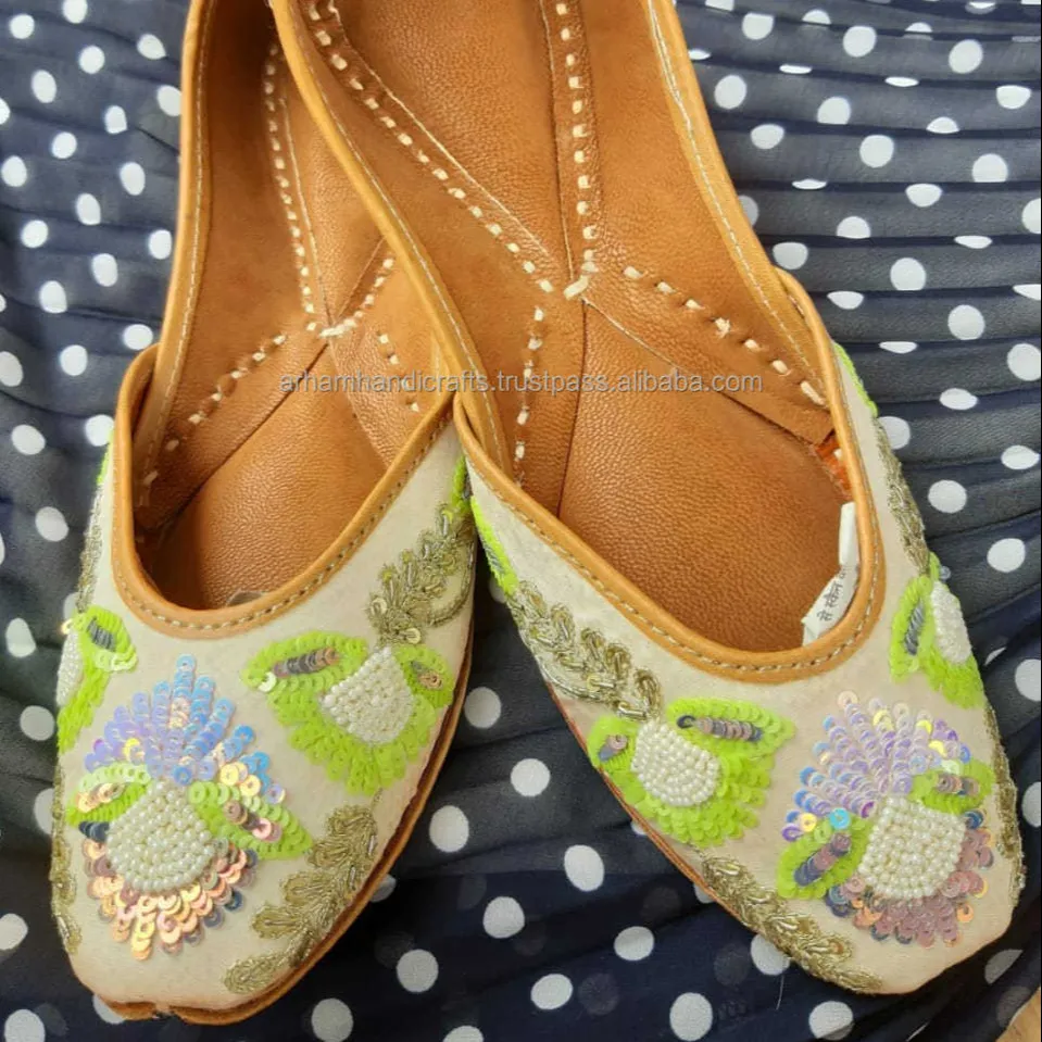 Sapato de tecido juttis com bordado, calçado de couro para festas, sapato indiano