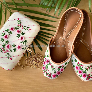 Combo Set <b>Jutti</b> With Clutch Indian Heavy <b>Jutti</b> Women Stylish Clutch - Product Image 1