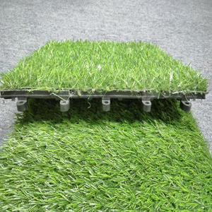 สวนดาดฟ้าหญ้ากลางแจ้งที่เชื่อมต่อกันด้วยกระเบื้องวิศวกรรมฐานพลาสติก - Product Image 1