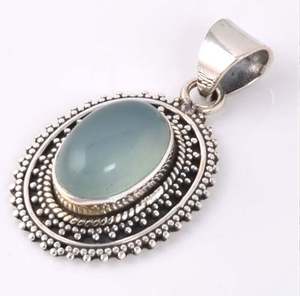 Pendentif en argent sterling 925 fait à la main en calcédoine pierre précieuse de haute qualité prix d'usine en gros pour cadeau - Product Image 1