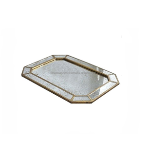 Plateau de service élégant en métal et en verre de style moderne - Product Image 1