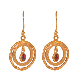 Pendientes de Plata de Ley 925 de nueva tendencia del fabricante directo Chapado en oro de 18 quilates AA + Granate de calidad Regalos de bodas lindos - Product Image 1