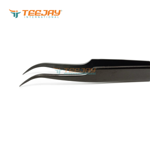 Pince à épiler pour cils TEEJAY Plasma Black J Courbée pour Volume et Isolation, avec pointe ultra-fine en acier inoxydable et prise en main parfaite - Product Image 4