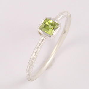 Anillo de peridoto verde Natural de Plata de Ley 925, piedra de nacimiento, joyería apilable, superventas - Product Image 1
