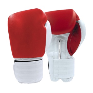 Gants de boxe en cuir PU personnalisés, équipement d'entraînement professionnel imperméable de meilleure qualité, nouveaux et personnalisés pour les arts martiaux - Product Image 1