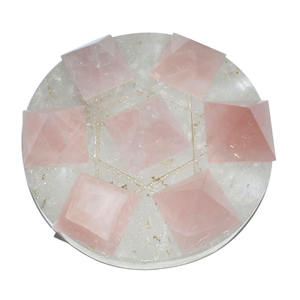 7 pirámides de cuarzo rosa en la Base de cuarzo de cristal de Star David - Product Image 1