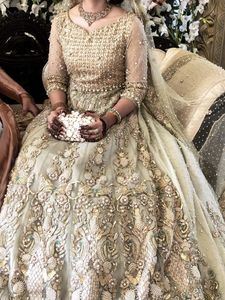 Magnifique ensemble de lehenga de mariage royal, broderie Zardozi 3D lourde, tenue de mariée, tenue de créateur - Product Image 2