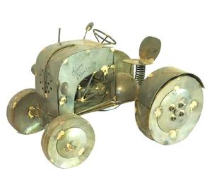 METAL WHITE BLACK IRON TACTOR HOME DECOR USE <b>TABLE</b> TOP BEST DECORATIVE TRACTOR GARDEN & HOME DECORATION - Product Image 3