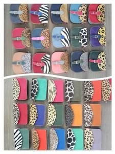 Ensemble de pochette et de sac à main en cuir véritable à imprimé léopard fait à la main, avec pompon en fourrure d'animal et fermeture éclair, pour femmes - Product Image 6