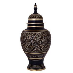 Urnes funéraires de temple avec gravure à la main complète, couleur noire, urne funéraire premium pour cendres humaines - Product Image 1