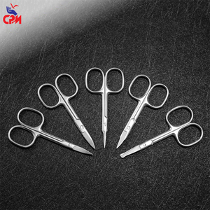 Ciseaux à cuticules professionnels de qualité supérieure, lame droite en acier inoxydable, outil de soin des ongles pour manucure et pédicure - Product Image 5