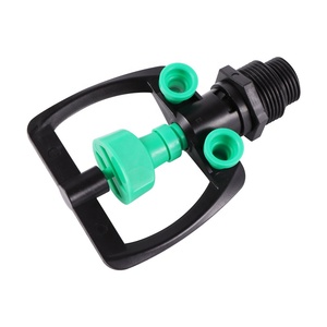 Boquilla de Aspersión Giratoria de 360 Grados con Rosca Macho de 1/2 y 3/4 Pulgadas para Riego de Jardines y Céspedes - Product Image 4