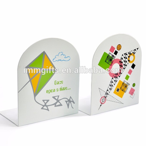 Serre-livres à motif décoratif - Product Image 1