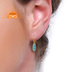 Boucles d'oreilles pendantes en argent sterling 925 plaqué or, calcédoine bleue, collection classique - Product Image 4