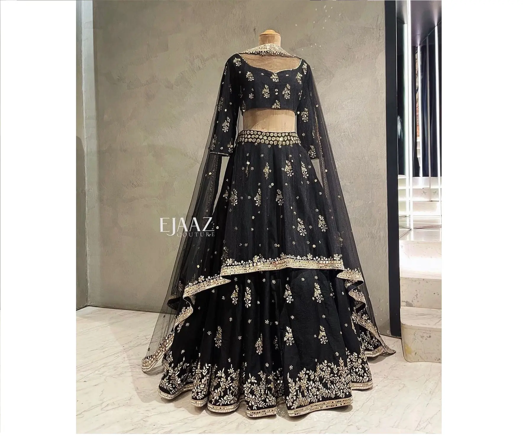 Bonito mais recente designer casamento e festa vestido preto slub seda zari & papel espelho de trabalho lehenga choli fabricante da índia