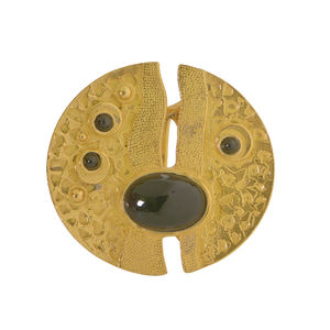 แหวนเงินแท้ 925 ชุบทอง 18K ประดับพลอยออนิกซ์ดำธรรมชาติ ดีไซน์ทันสมัย สำหรับงานแต่งงาน-ใส่ได้ทั้งชายและหญิง - Product Image 1