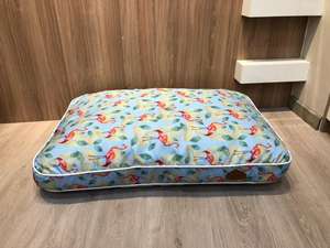 Coussin de chat personnalisé de haute qualité et canapé pour chien lit chaud pour animaux de compagnie du Vietnam-Vente en gros - Product Image 2