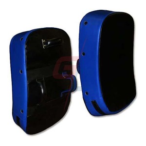 ดีลักซ์ Punch & Kick Body Shield สำหรับมวยไทย,MMA,คิกบ็อกซิ่ง,ศิลปะการต่อสู้ | หนังพีวีซีคุณภาพระดับมืออาชีพ - Product Image 1