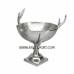 New Modern Pattern Hammered Texture Surface Metal <b>Bowl</b> With Wooden Base for Fruits and <b>Dessert</b> Serving on Wedding and Parties - Product Image 4