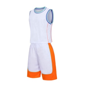 Ensembles de maillots de basketball pour hommes, respirants, à séchage rapide, anti-UV, anti-bactériens, avec bretelles réglables, très demandés pour l'entraînement sportif. - Product Image 1