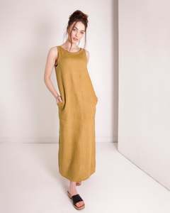 Vestido Maxi Dorado sin Mangas con Cuello Redondo y Bolsillos, 100% Lino, Corte Holgado, Estilo Formal de Verano, con Bordado de Borlas - Product Image 1