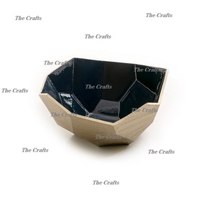 Cuenco decorativo redondo de la mejor calidad en hierro color beige para servir comida, accesorio para mesa. - Product Image 6