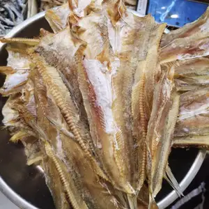 Petit paquet de Poisson Sec De La Norvège/Poisson Sec Tête/Morue Séchée Salée prête pour le marché BRITANNIQUE