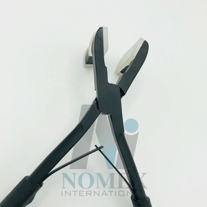 Cinta en Alicates para extensiones de cabello, venta al por mayor, acero inoxidable con puntos de silicona, alicates de prensa de cinta negra mate con agarre firme personalizado - Product Image 4