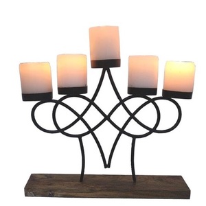 เชิงเทียนโลหะรูปทรงกลมเป็นมิตรต่อสิ่งแวดล้อมสำหรับตกแต่งบ้านและโรงแรม - Product Image 1