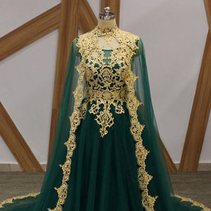 Robe caftan marocaine verte élégante pour mariage et soirée avec broderie lourde, mode traditionnelle élégante pour les événements de 2025 - Product Image 1