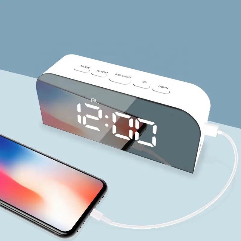 2021 Teachers Day Gifts Home Battery Operated Digital Mirror Alarm Clock with Dual USB Charging Ports