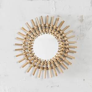 Juego de 3 espejos redondos de ratán con diseño de flores, diferentes tamaños, espejos montados en la pared, perfectos para la decoración interior del hogar - Product Image 6