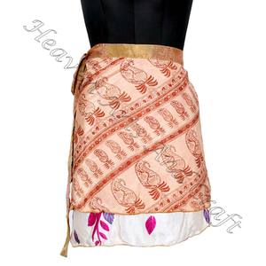 Nouveau Wrap Around Mini Jupe - Product Image 2