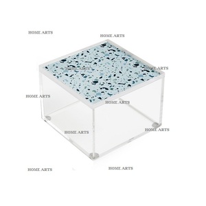 Caja dulce acrílica de calidad superior Caja dulce de chocolates de tamaño mediano de diseño simple a un precio asequible - Product Image 1