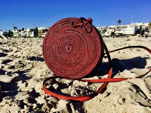 <b>Vintage</b> Style Whitewashed PC Rattan Clutch Bag Small Crossbody Bow Decoration Button Zipper Fashionable Casual PU <b>Handbag</b> - Product Image 2