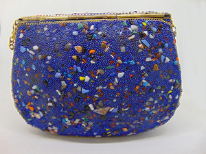 Pochette en métal mosaïque bleue et multigraviers de Lowellcraft.com, modèle BRC06507, forme à rabat - Product Image 3